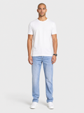 M01 Relaxed Straight