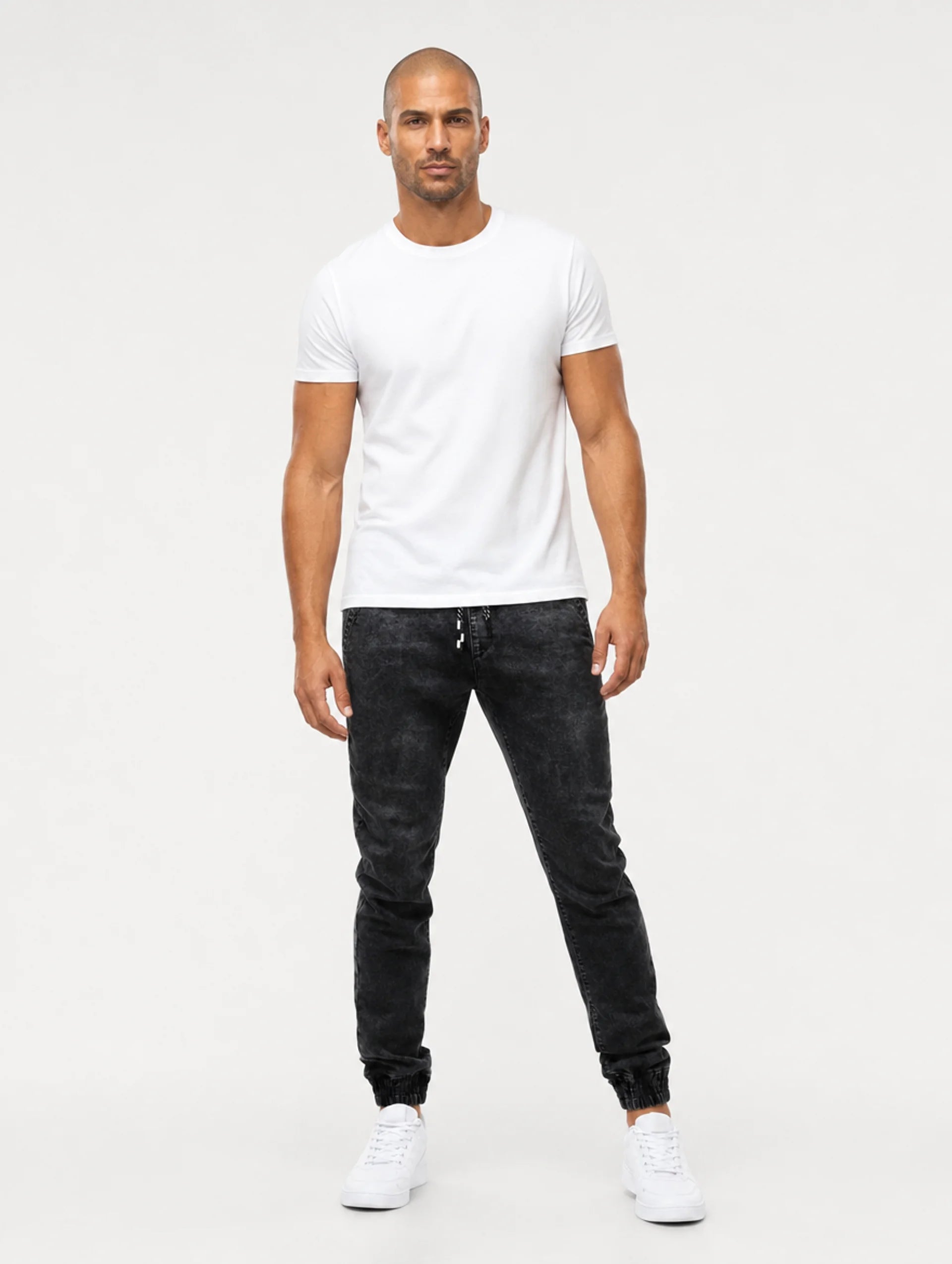 M06 Retro Slim