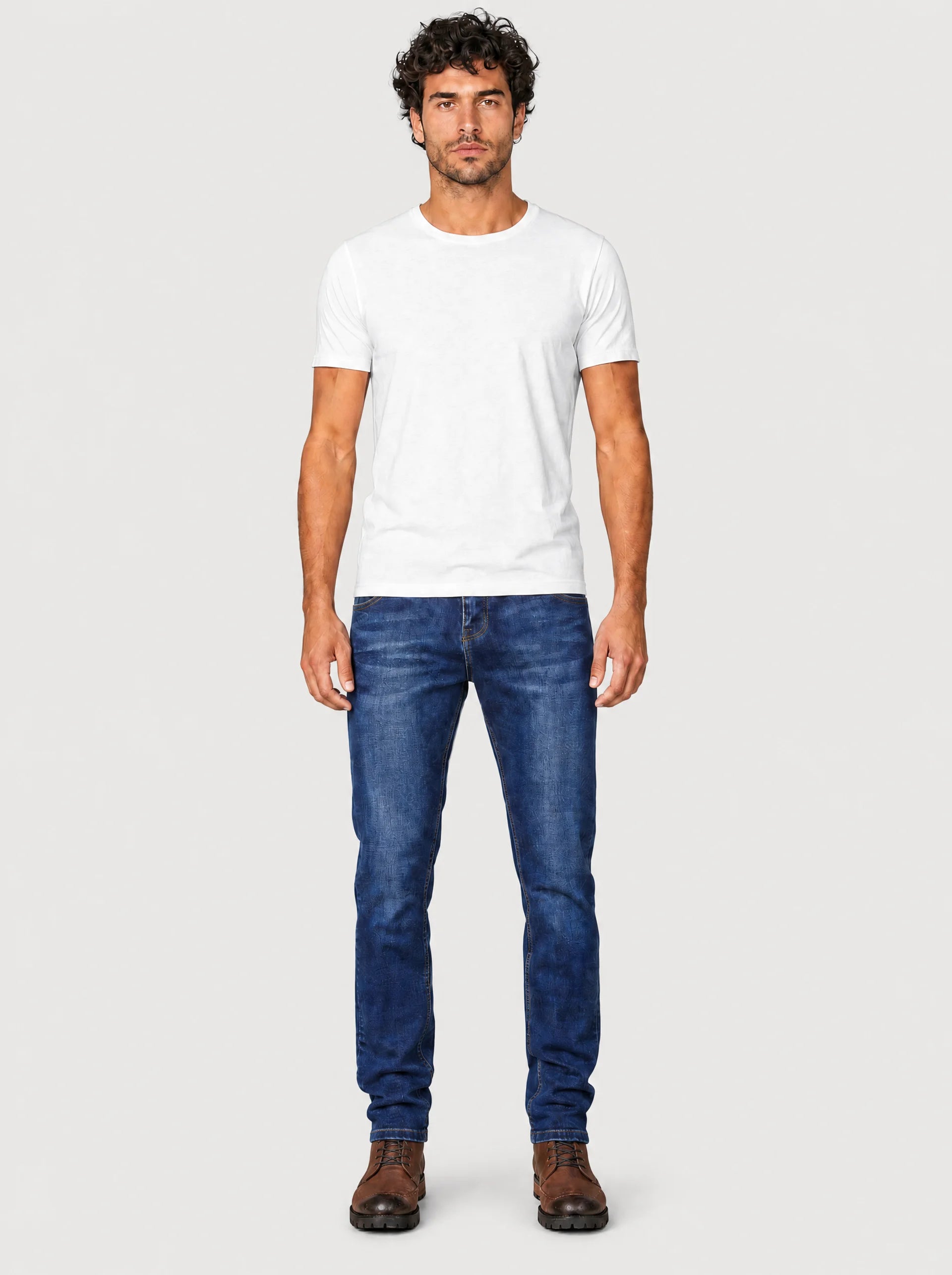 M05 Loose Fit