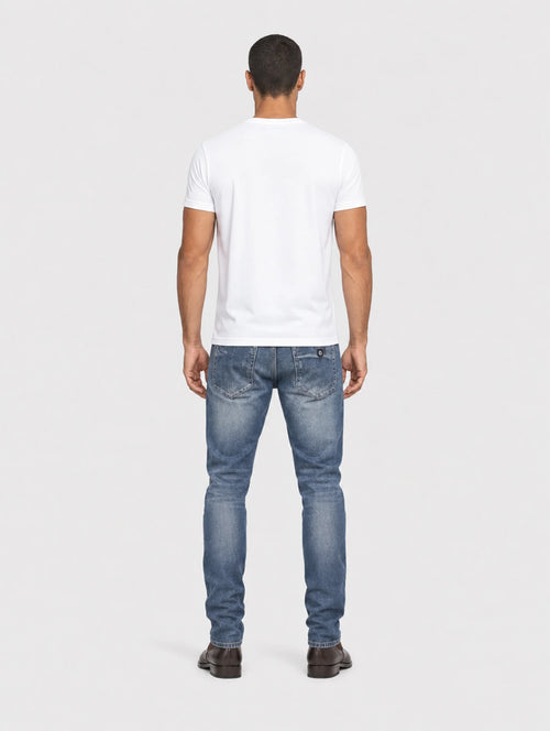 M03 Classic Straight