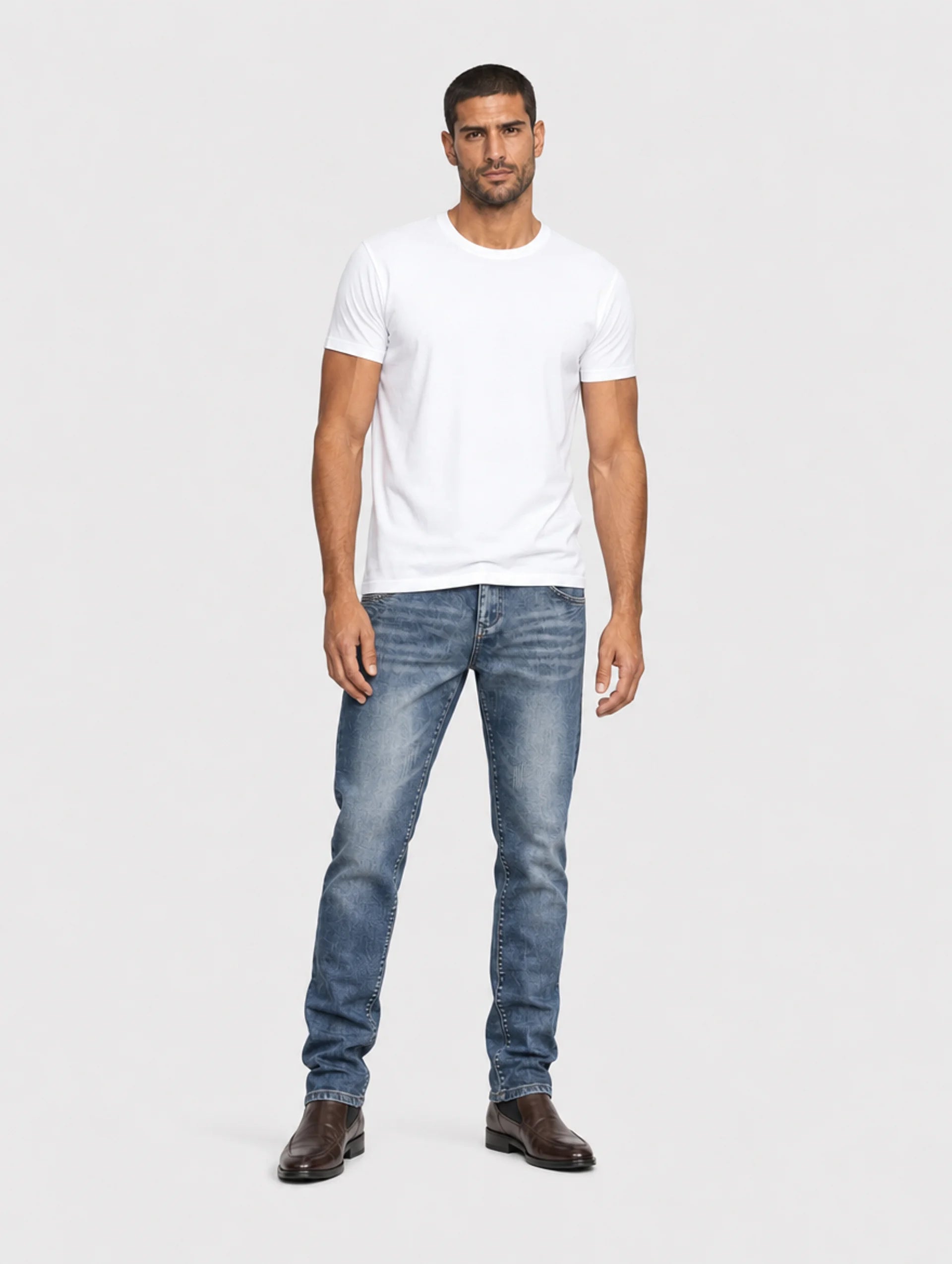 M03 Classic Straight